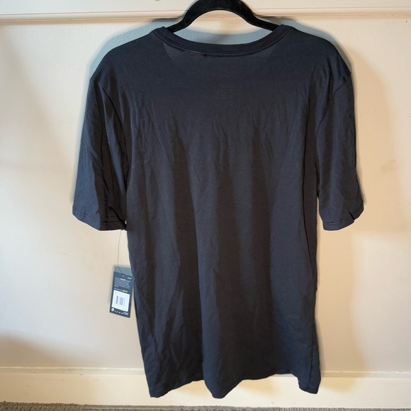 Nike Black Tee With Grey Heather Swoosh - Picture 3 of 5